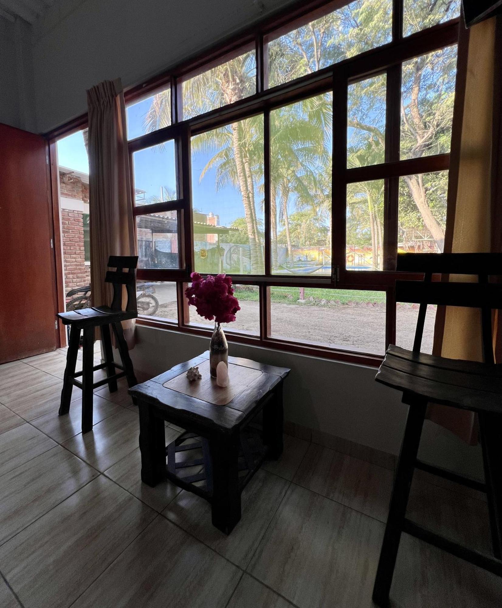 Stone House Mancora Hostel Εξωτερικό φωτογραφία