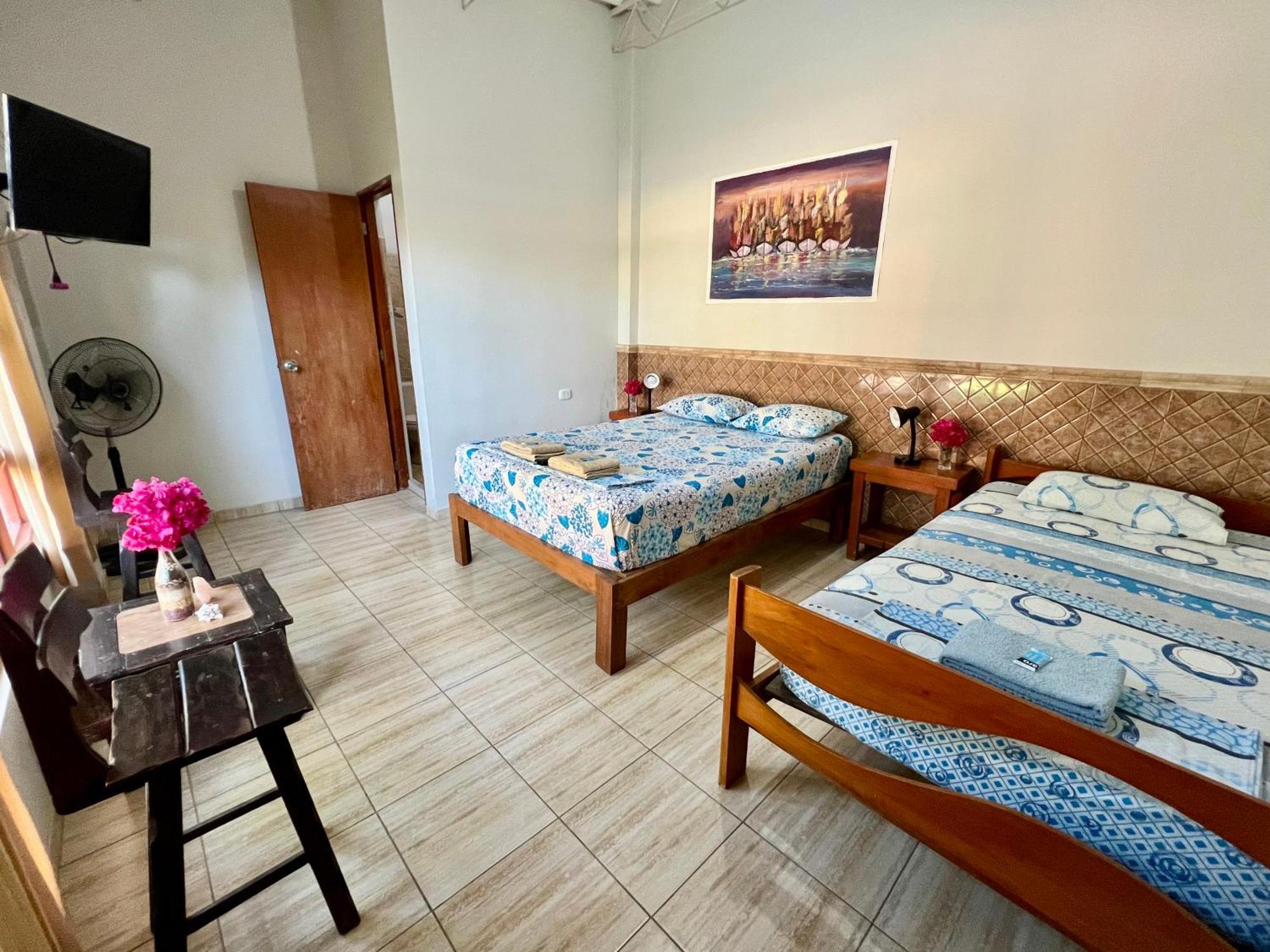 Stone House Mancora Hostel Εξωτερικό φωτογραφία