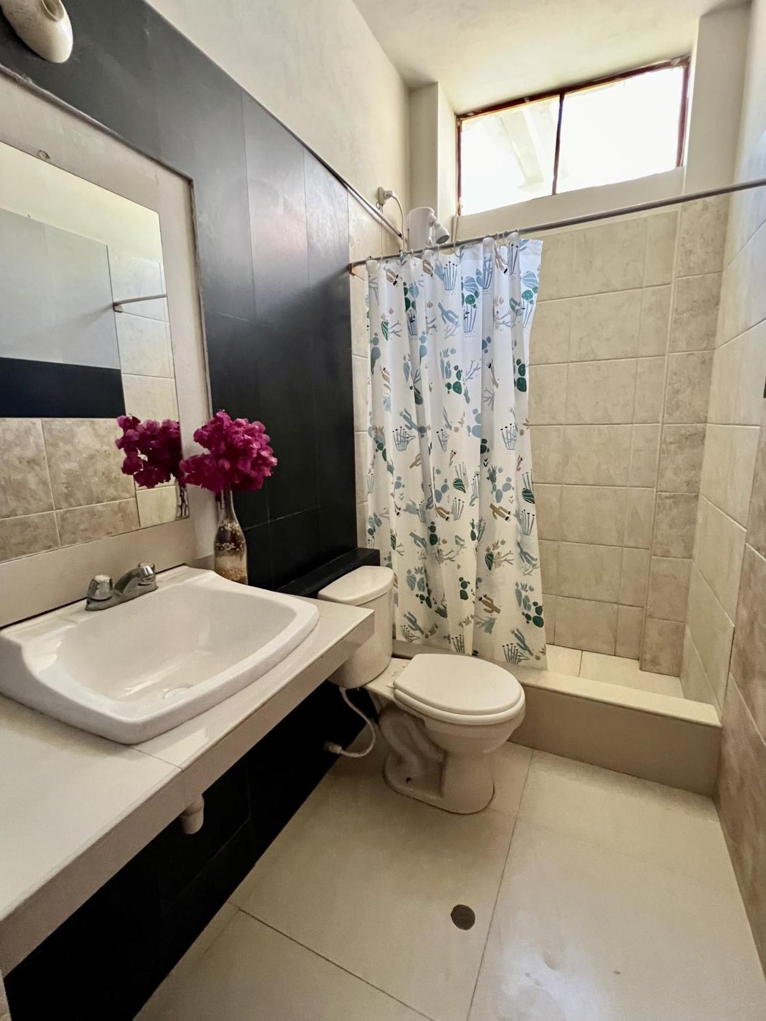 Stone House Mancora Hostel Εξωτερικό φωτογραφία