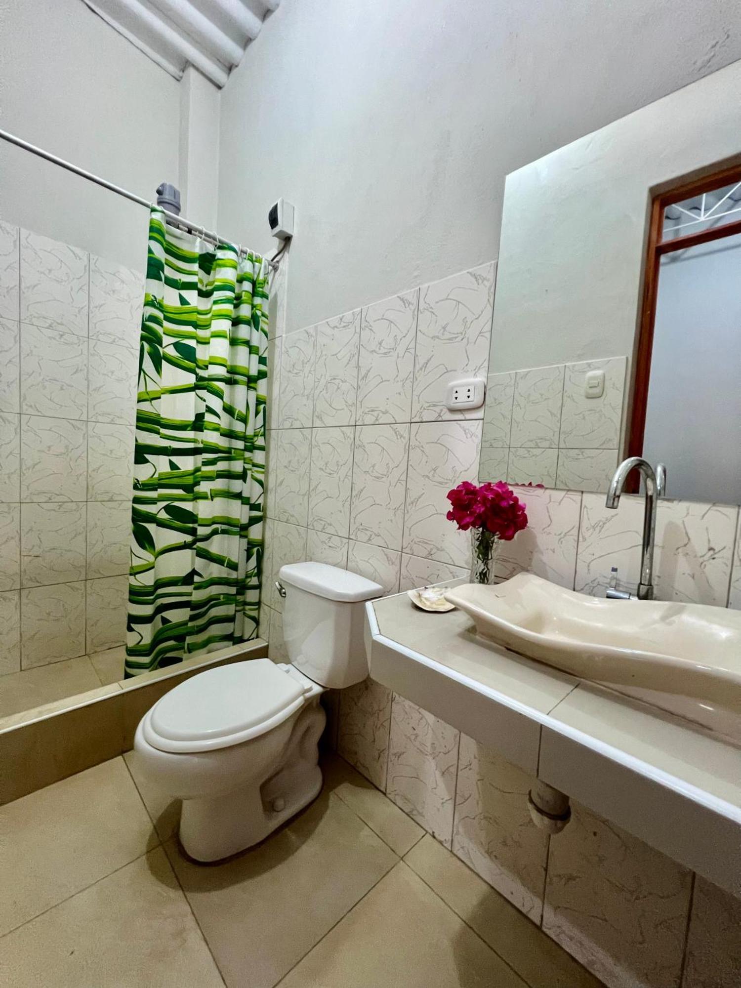 Stone House Mancora Hostel Εξωτερικό φωτογραφία